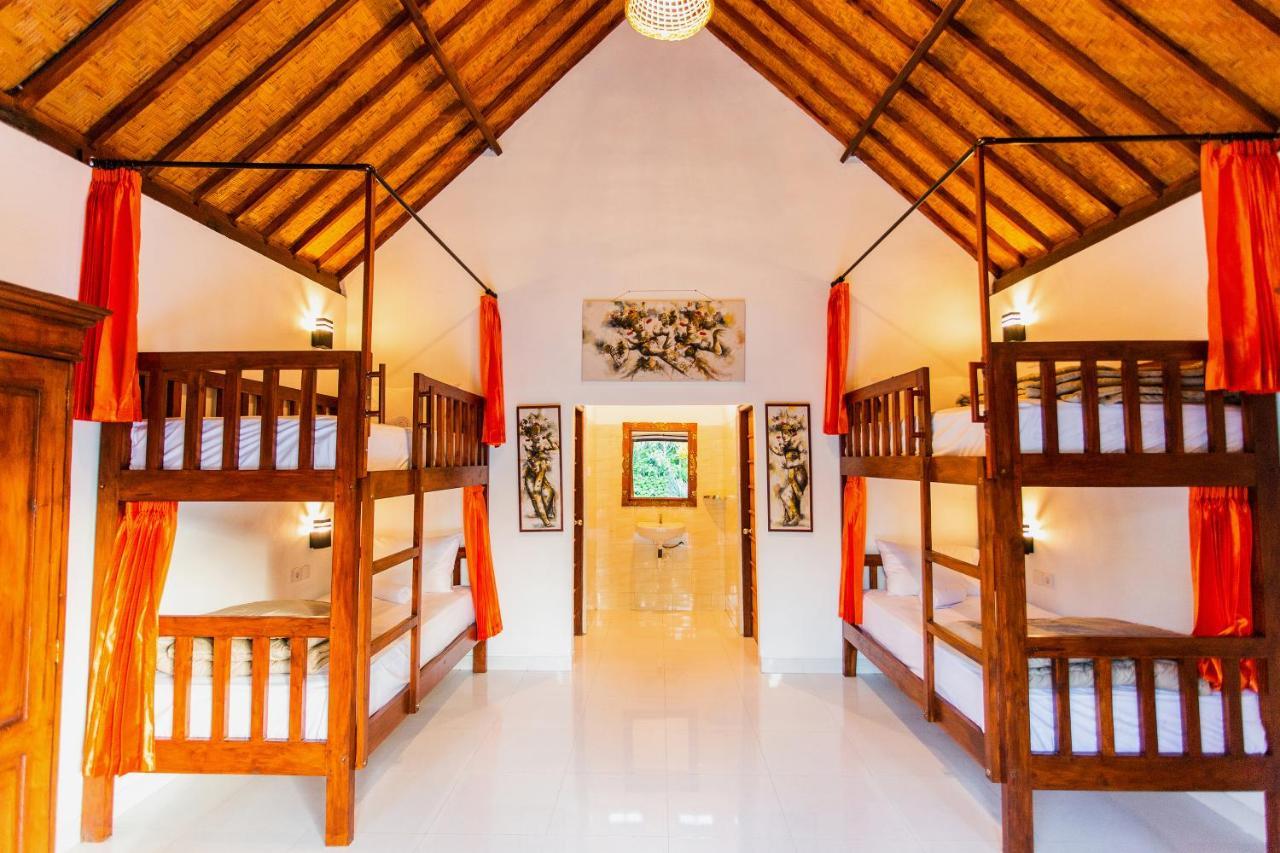 Camar Cottage & Hostel Toyapakeh Extérieur photo